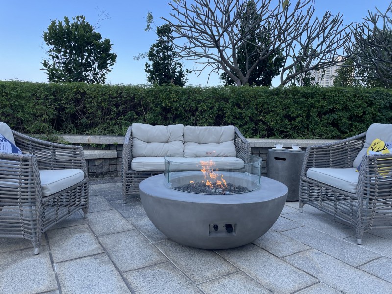 Half-Round Table With Round Fire Pit