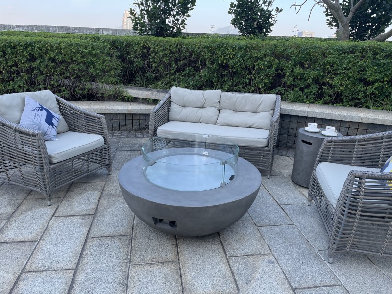 Half-Round Table With Round Fire Pit